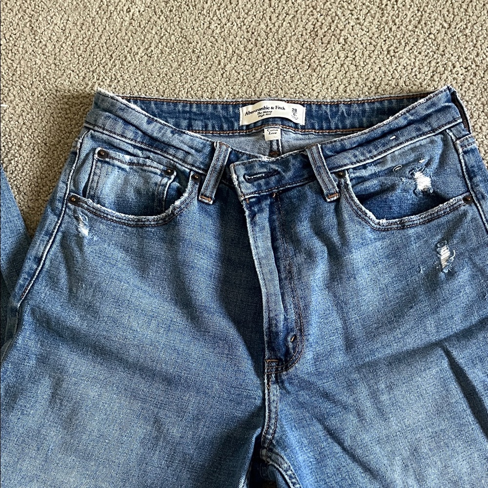 Abercrombie 6 regular curve love